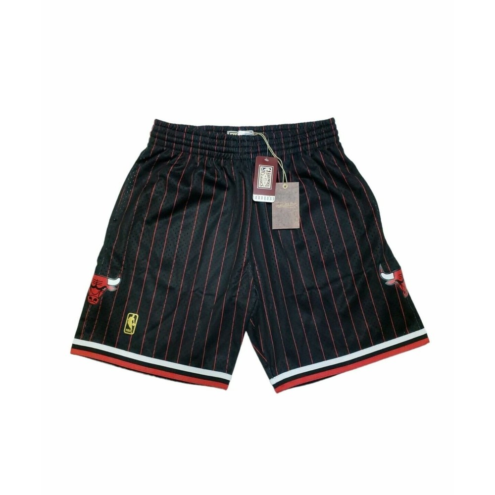 Mitchell & Ness NBA 96-97 Chicago Bulls Alternate Swingman Shorts Mens Size L